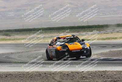 media/Jun-01-2024-CalClub SCCA (Sat) [[0aa0dc4a91]]/Group 3/Race/